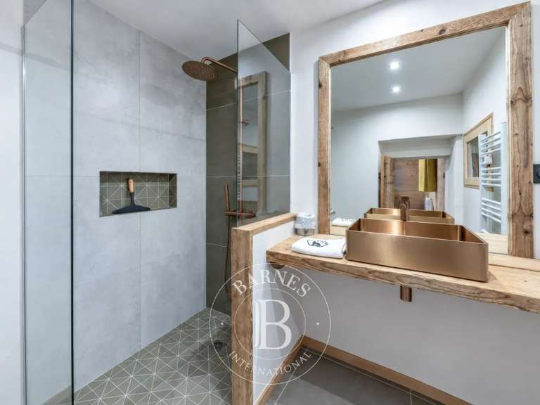 Maison Notre-Dame-de-Bellecombe - 6 chambres - 285m²
