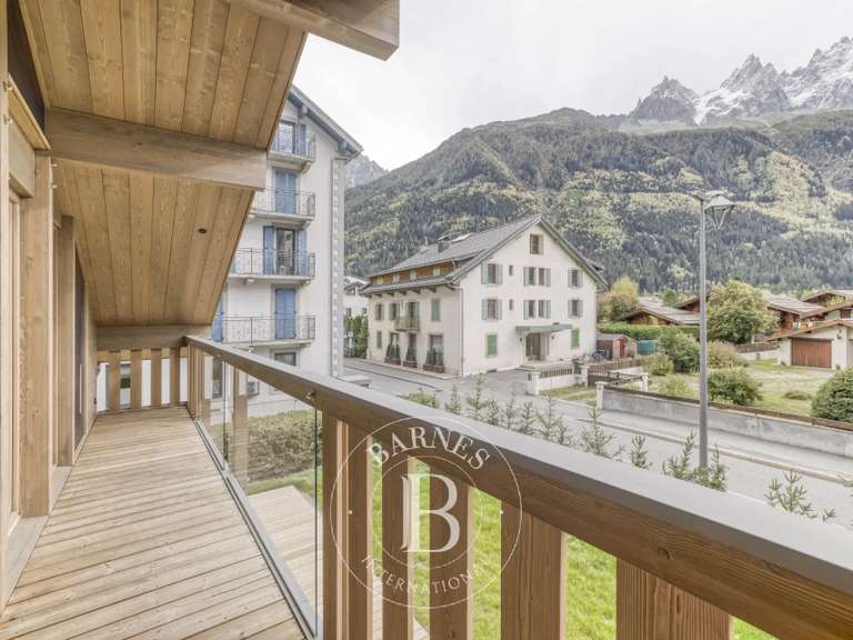 Maison Chamonix-Mont-Blanc - 5 chambres - 145m²