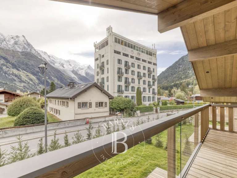 Maison Chamonix-Mont-Blanc - 5 chambres - 145m²