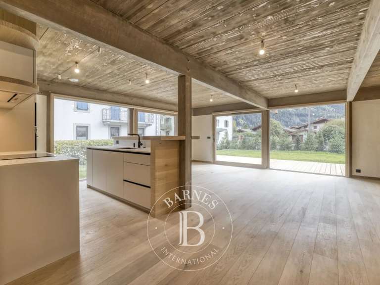 Maison Chamonix-Mont-Blanc - 5 chambres - 145m²