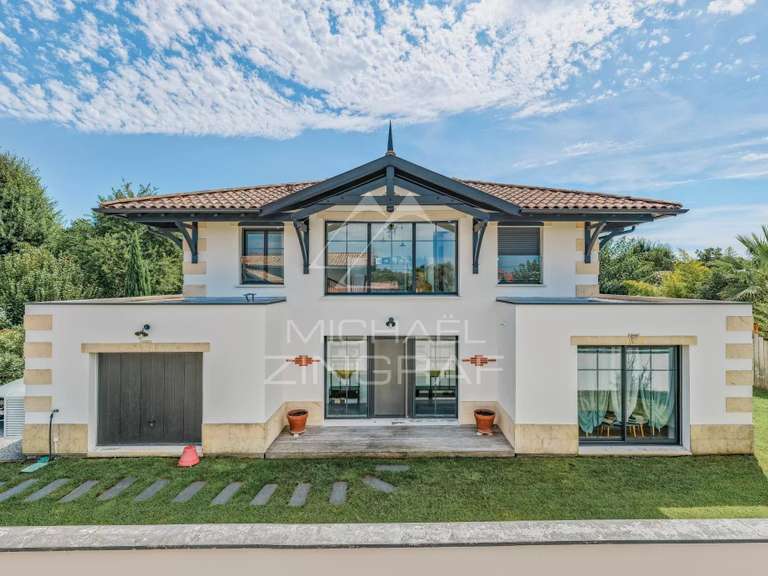 Maison La Teste-de-Buch - 4 chambres - 147m²