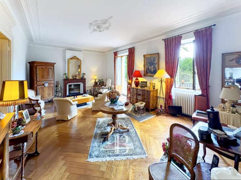 Maison Chambéry - 7 chambres - 422m²