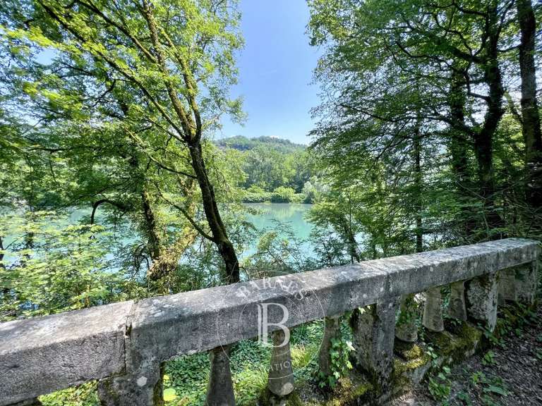 Maison Aix-les-Bains - 8 chambres - 467m²