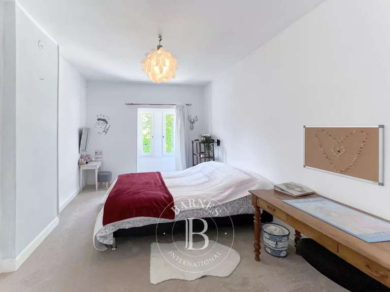 Maison Aix-les-Bains - 8 chambres - 467m²