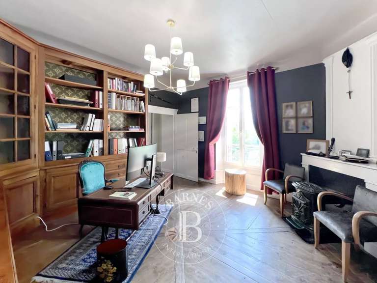 Maison Aix-les-Bains - 8 chambres - 467m²