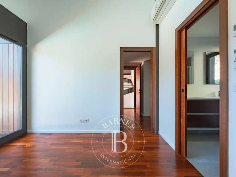 Maison Annecy - 4 chambres - 196m²