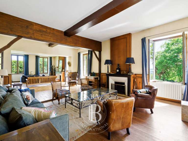 House Amou - 9 bedrooms - 517m²
