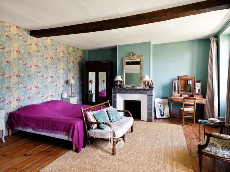 House Amou - 9 bedrooms - 517m²