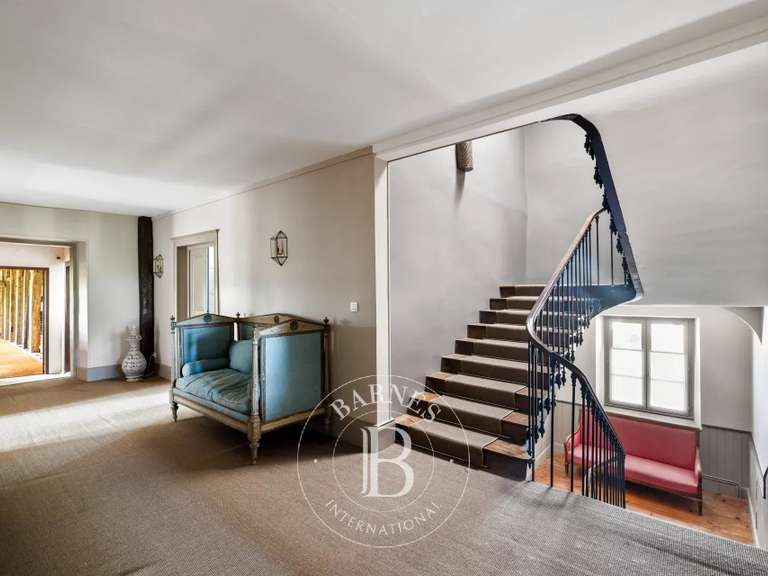 House Amou - 9 bedrooms - 517m²
