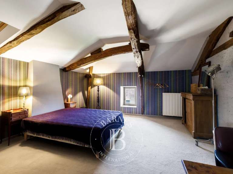 House Amou - 9 bedrooms - 517m²