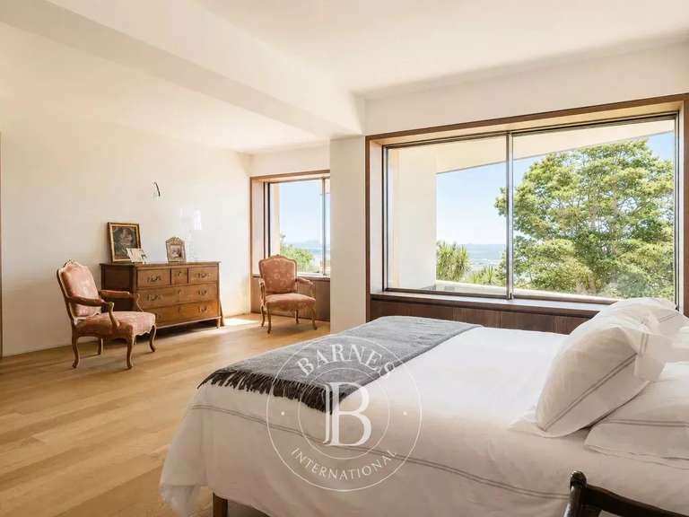 Maison Cateri - 8 chambres - 540m²