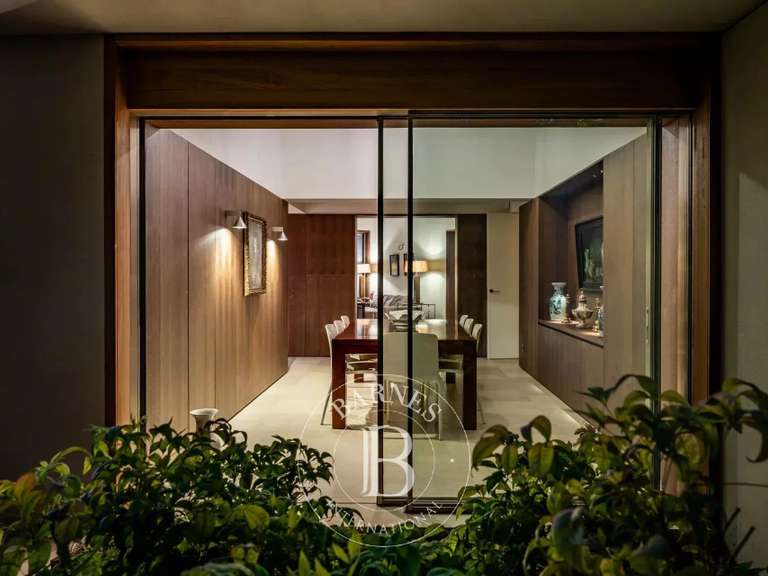 Maison Cateri - 8 chambres - 540m²