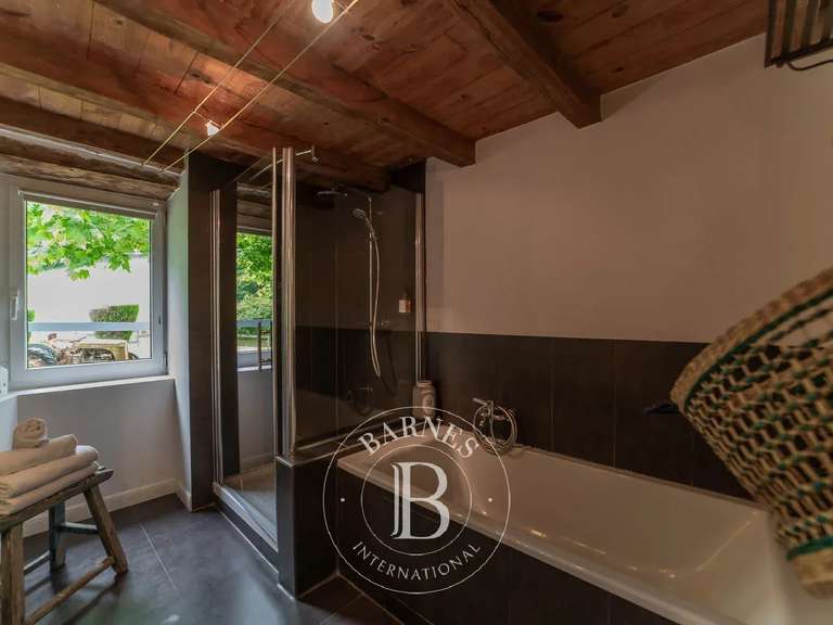 Maison Saint-Pée-sur-Nivelle - 14 chambres - 620m²