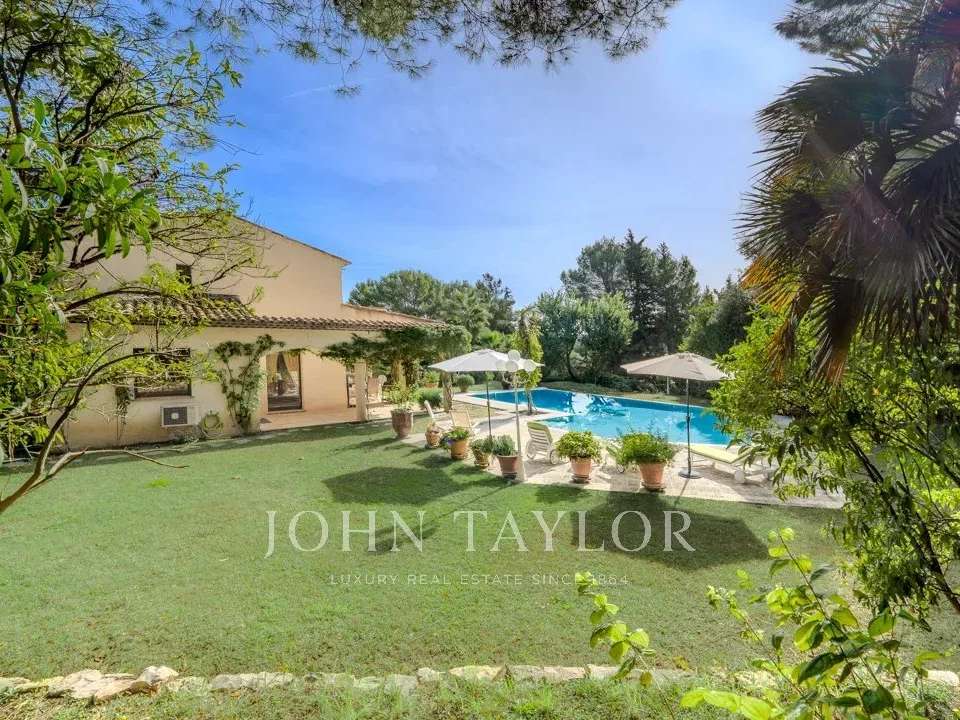 Maison Mougins