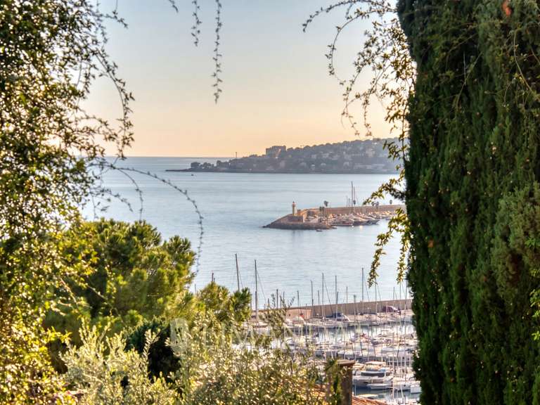 Maison Menton - 4 chambres - 307m²