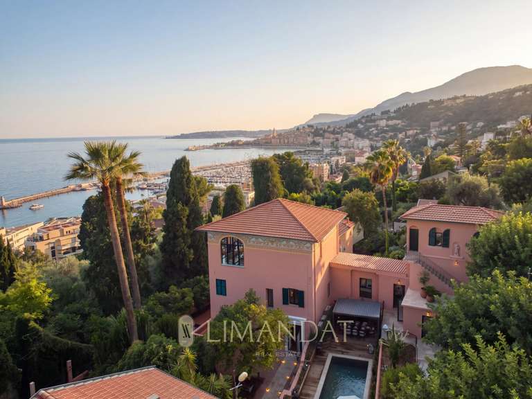 Maison Menton - 4 chambres - 307m²