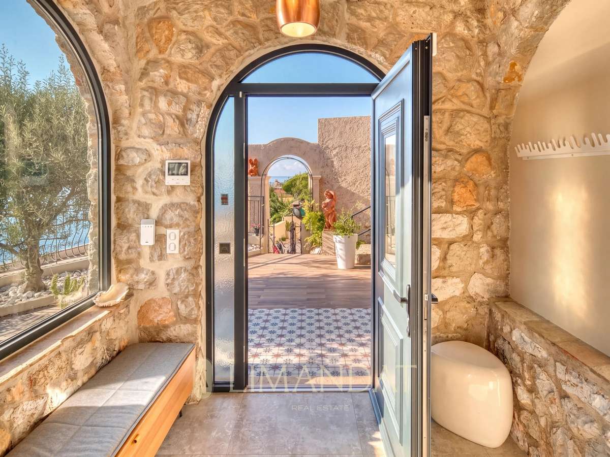House Roquebrune-Cap-Martin