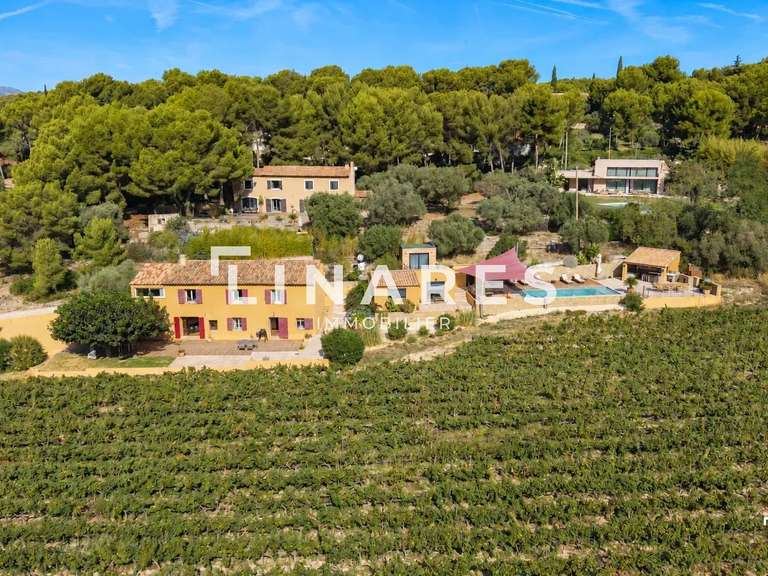 House Cassis - 5 bedrooms - 216m²