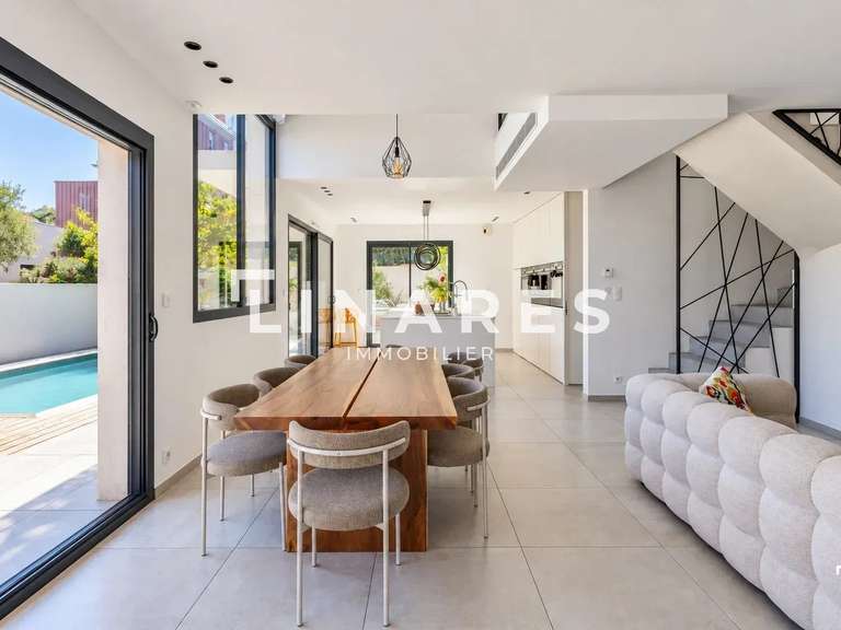 Maison Marseille 10e - 4 chambres - 126m²