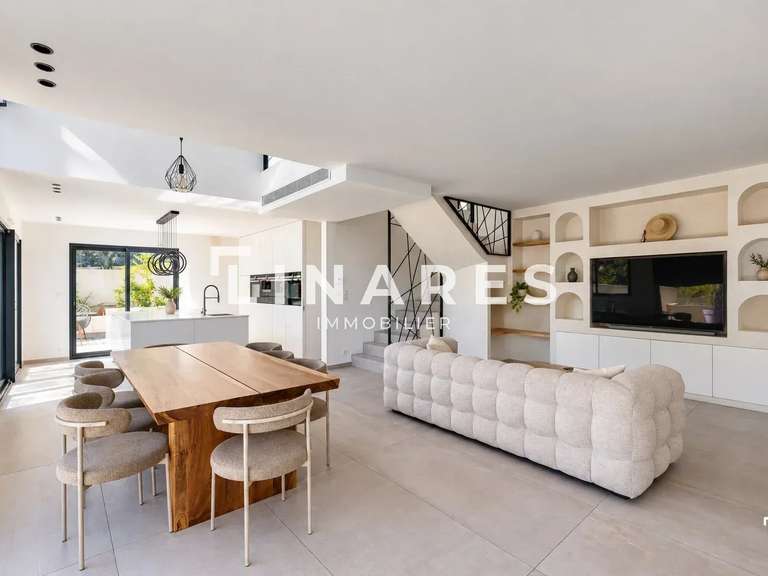Maison Marseille 10e - 4 chambres - 126m²