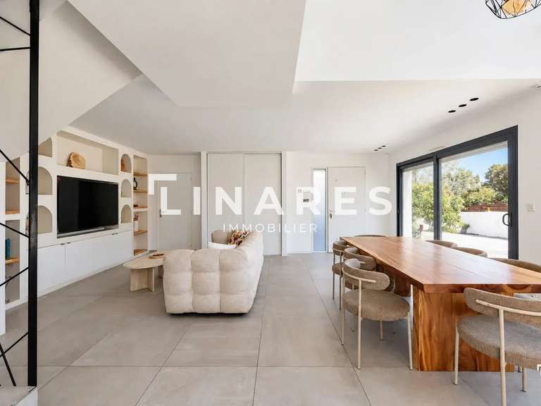 Maison Marseille 10e - 4 chambres - 126m²