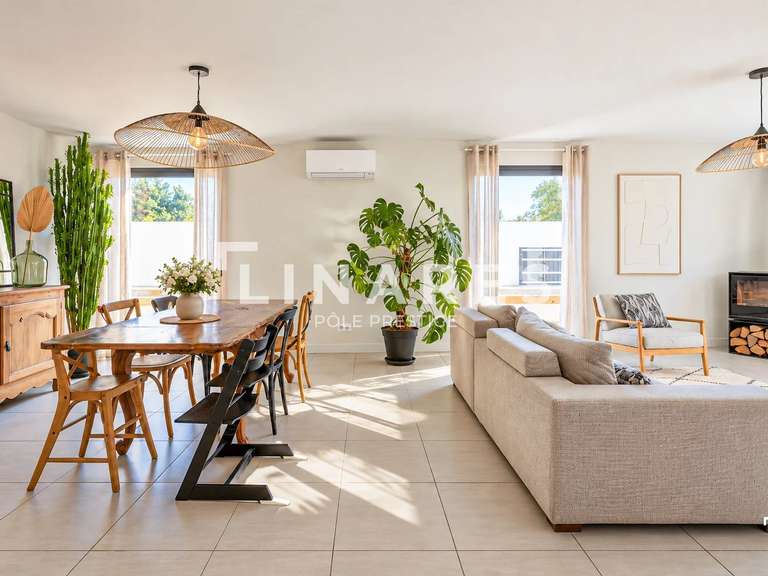 Maison Aix-en-Provence - 4 chambres - 180m²