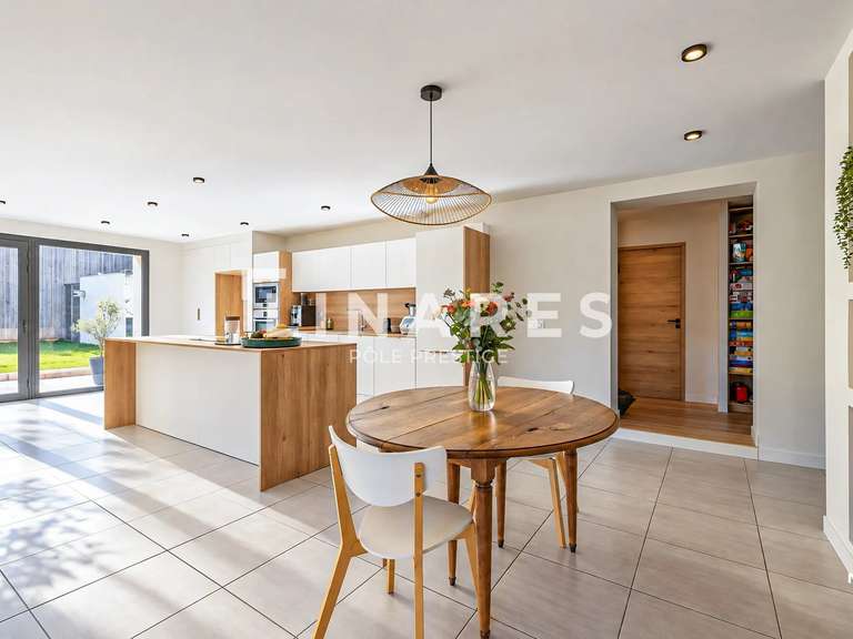 Maison Aix-en-Provence - 4 chambres - 180m²