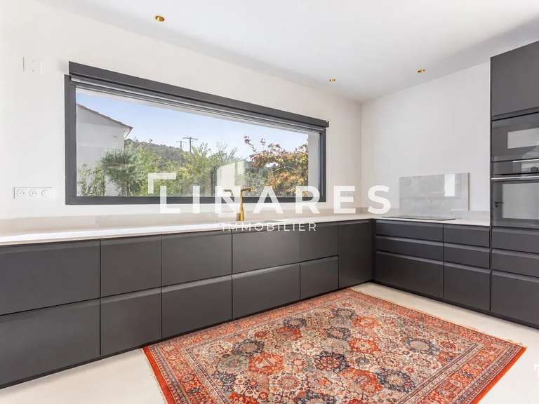 Maison Le Puy-Sainte-Réparade - 4 chambres - 151m²