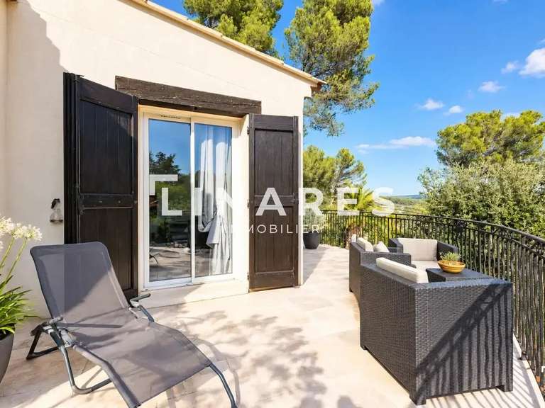 Maison Aix-en-Provence - 4 chambres - 140m²