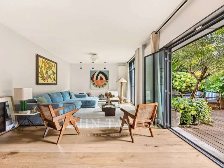 Maison Paris 18e - 4 chambres - 158m²