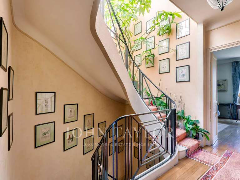 Maison Paris 16e - 7 chambres - 484m²