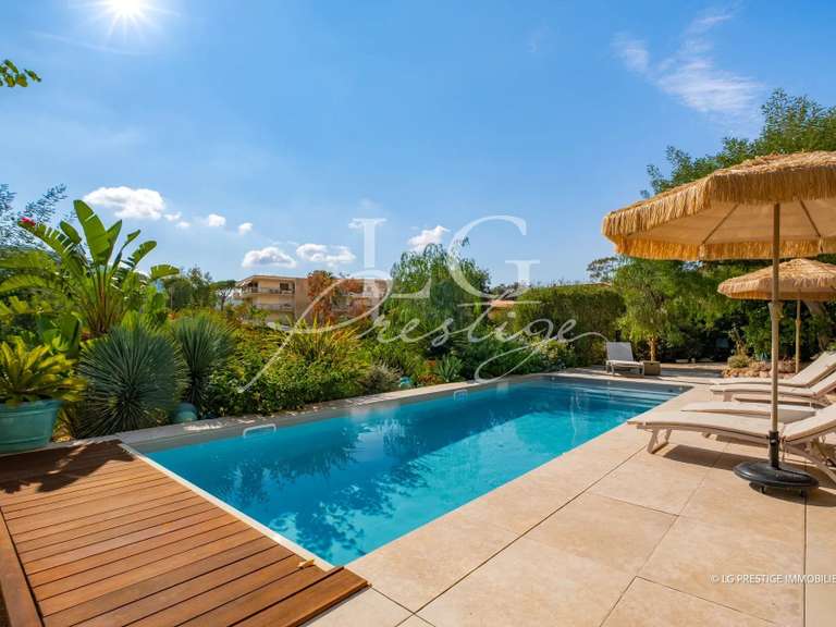 House Mandelieu-la-Napoule - 4 bedrooms - 140m²
