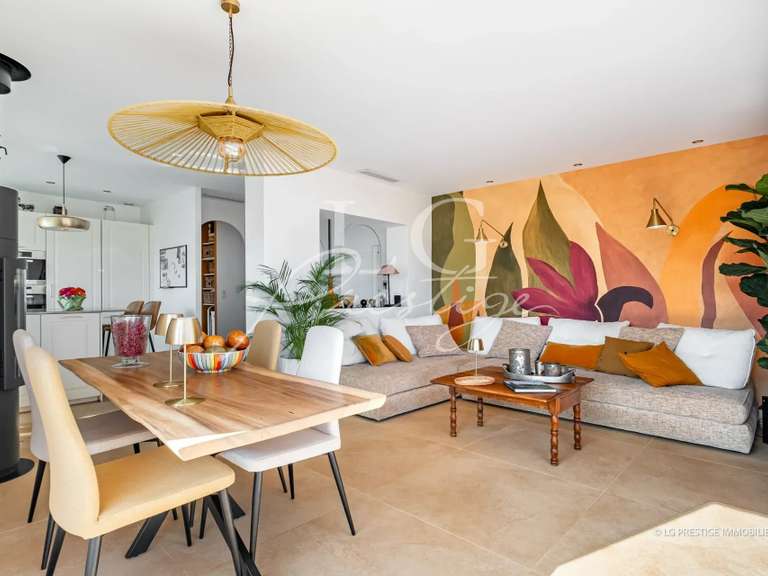 House Mandelieu-la-Napoule - 4 bedrooms - 140m²