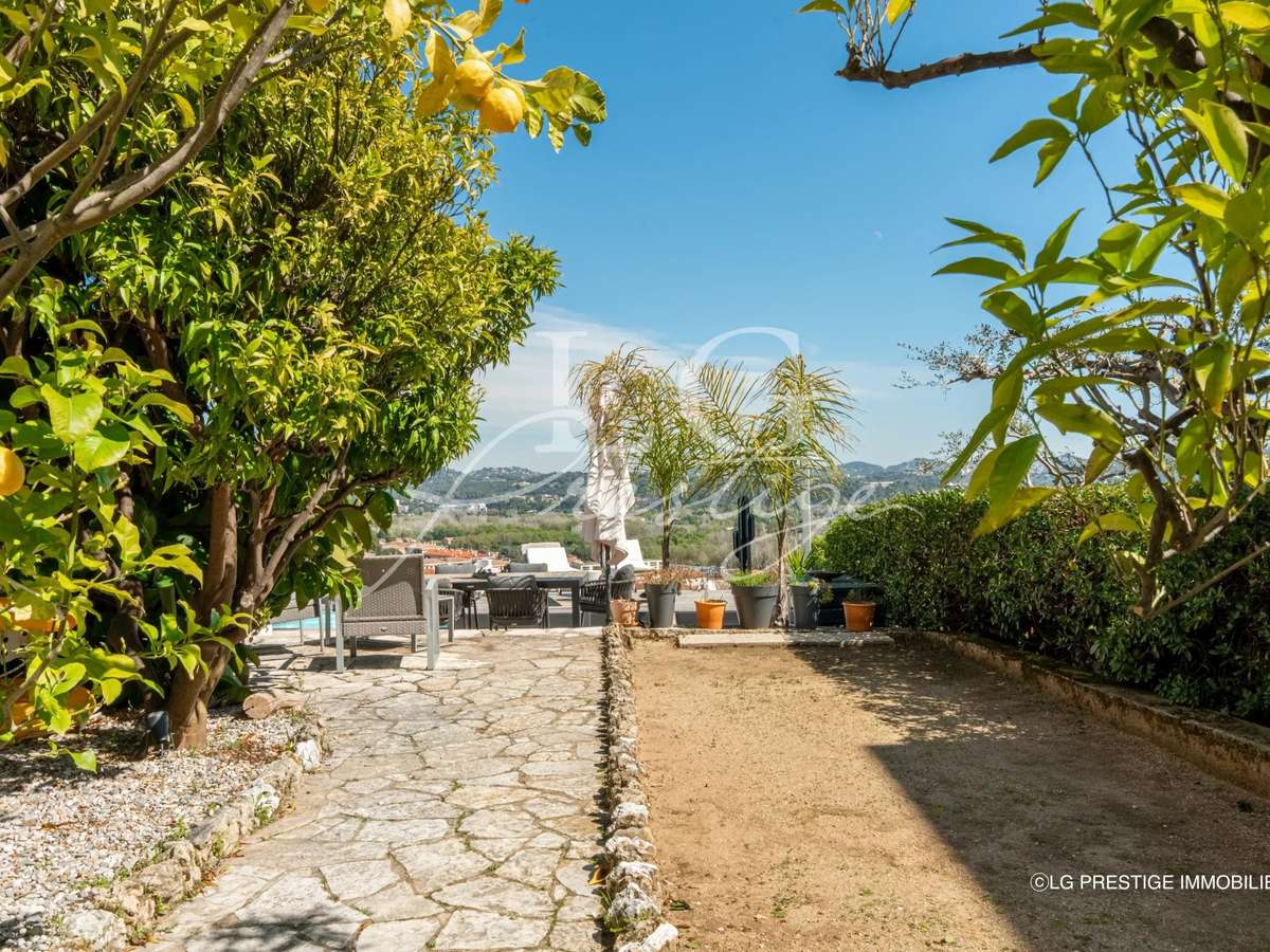 House Mandelieu-la-Napoule