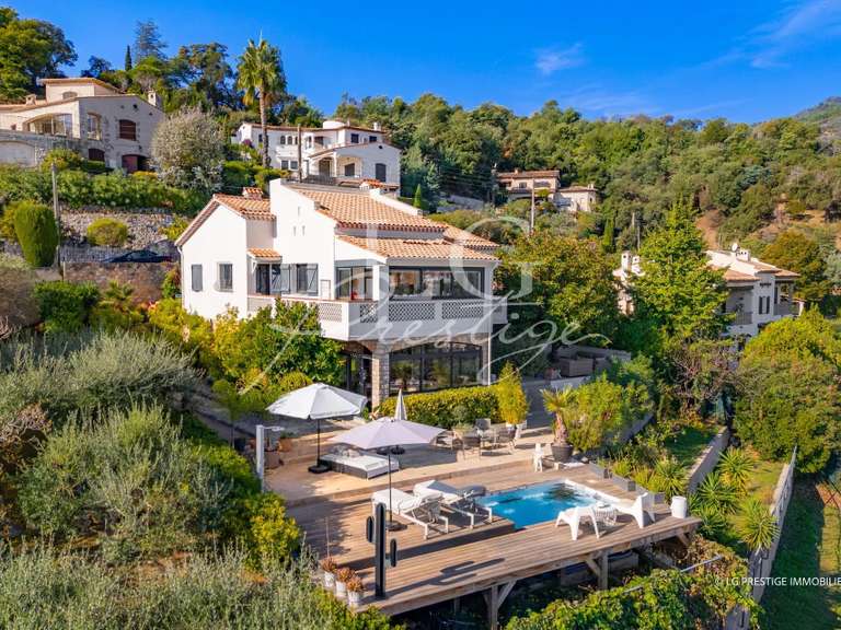House Mandelieu-la-Napoule - 4 bedrooms - 175m²