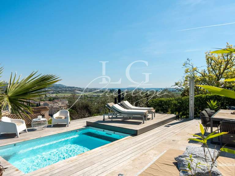 House Mandelieu-la-Napoule - 4 bedrooms - 175m²