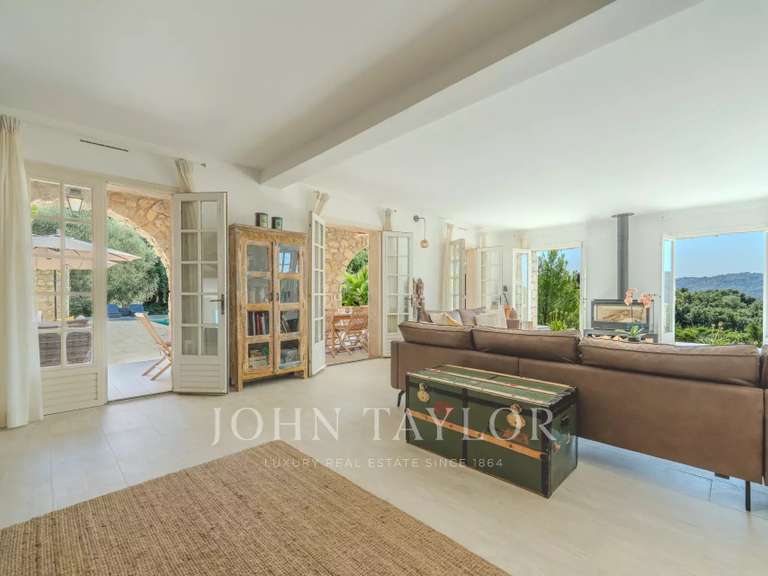 Maison Peymeinade - 8 chambres - 344m²