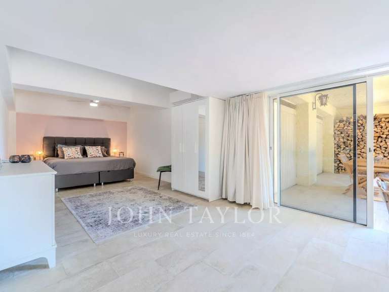 Maison Peymeinade - 8 chambres - 344m²