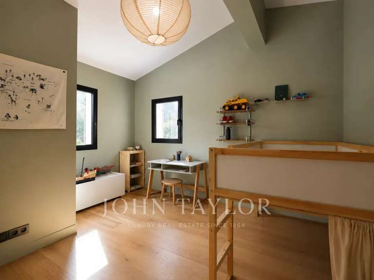 Maison Valbonne - 4 chambres - 186m²