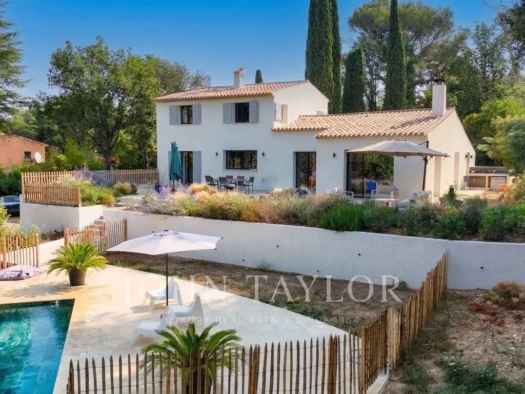 Maison Valbonne