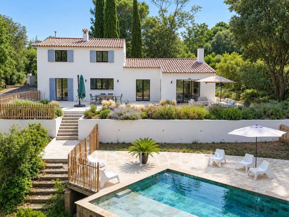 Maison Valbonne