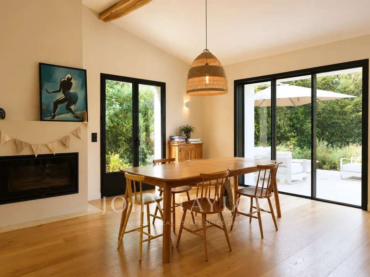 Maison Valbonne
