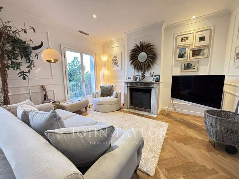 Maison Grasse - 4 chambres - 237m²