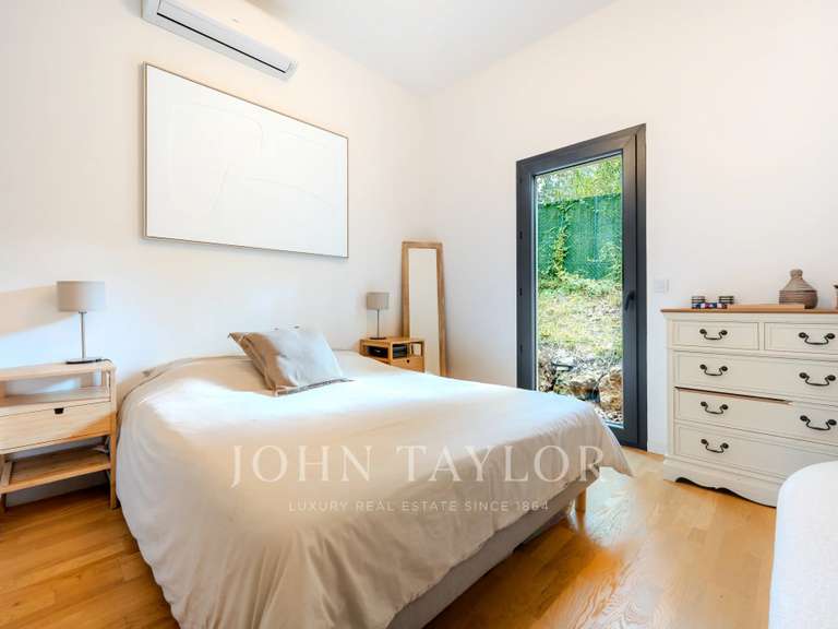 Maison Roquefort-les-Pins - 2 chambres - 72m²