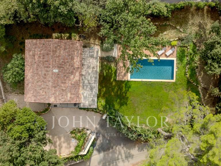 Maison Roquefort-les-Pins - 2 chambres - 72m²