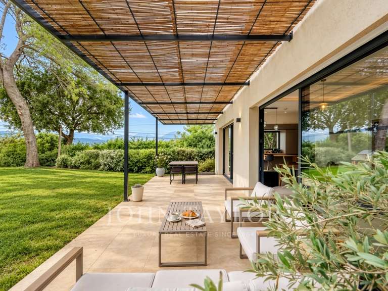 Maison Roquefort-les-Pins - 2 chambres - 72m²
