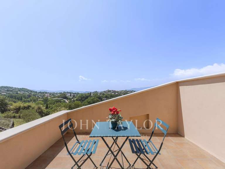 House Châteauneuf-Grasse - 5 bedrooms - 314m²
