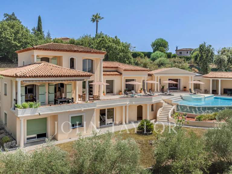 House Châteauneuf-Grasse - 5 bedrooms - 314m²