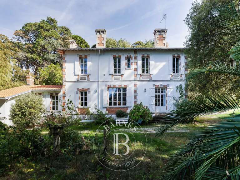 Maison Pornic - 5 chambres - 403m²