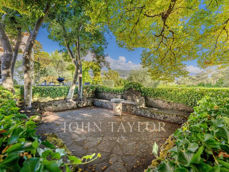 House Grasse - 7 bedrooms - 368m²